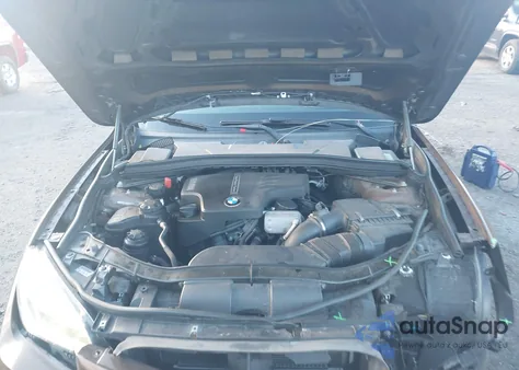 2014 BMW X1 xDrive28I z USA, uszkodzony, nr VIN WBAVL1C54EVY17442